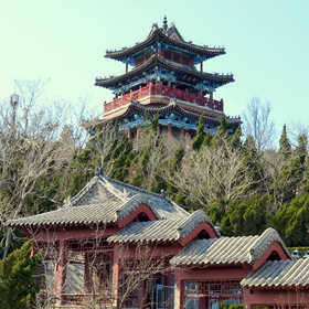 Храм на горе Тианэн - провинция Шаньдун, Китай