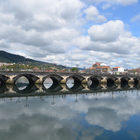 Мост в Понтеведра, Испания