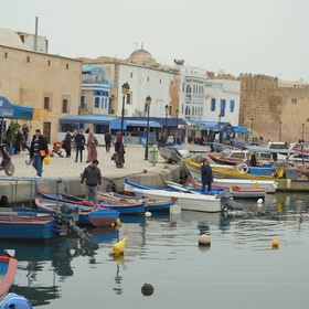 У Старого порта - Бизерта, Тунис