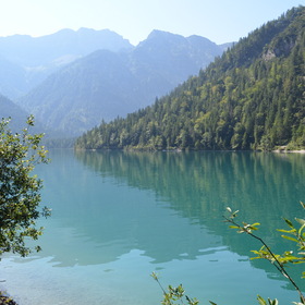 У горного озера Планзее - Австрия